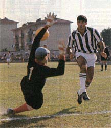 Néstor Combín
